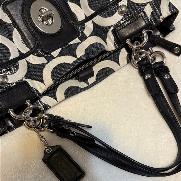 Coach Peyton Signature Canvas Carryall Shoulder Bag in Dark Denim and White - Picture 3 of 15